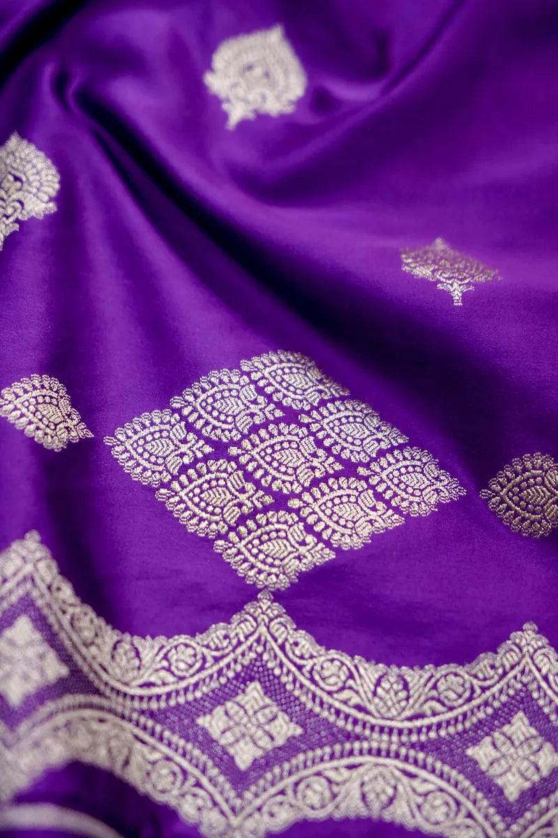 Bright Violet Banarasi Silk Saree with Intricate Silver Zari Pallu (RLSS-115)