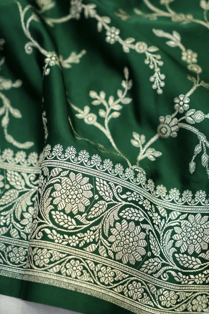 Mehendi Green with Floral Jaal Banarasi Silk Saree (RLSS-105)