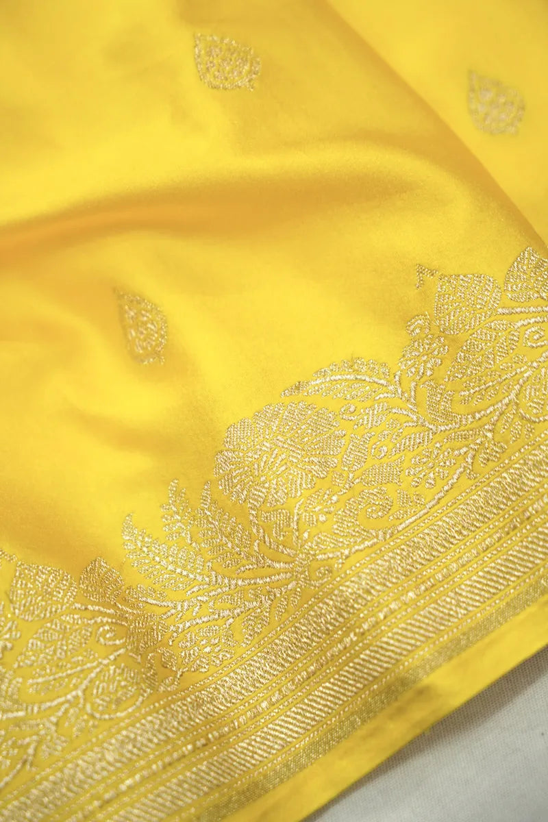 Yellow Banarasi Silk Saree with Gold Zari Butis(RLSS-109)