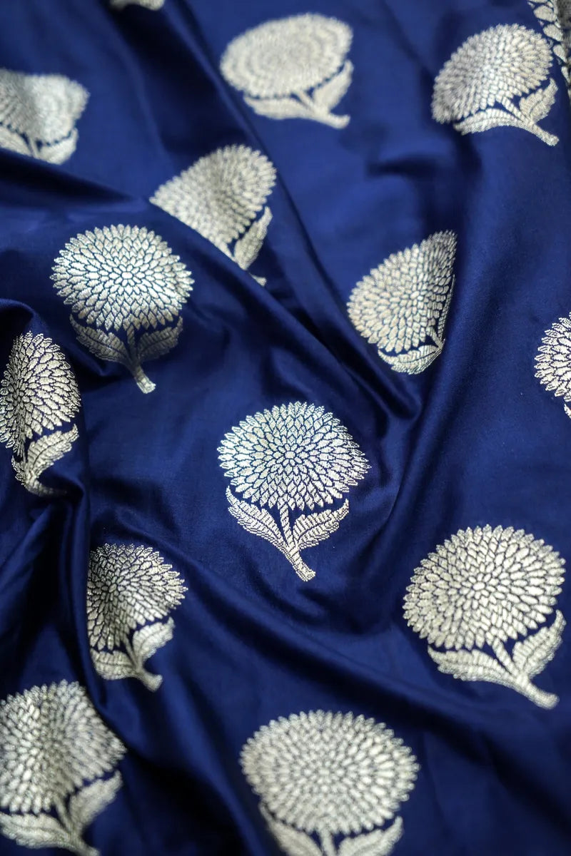 Royal Blue Silk Banarasi Saree with Silver Zari Buta (RLSS-106)