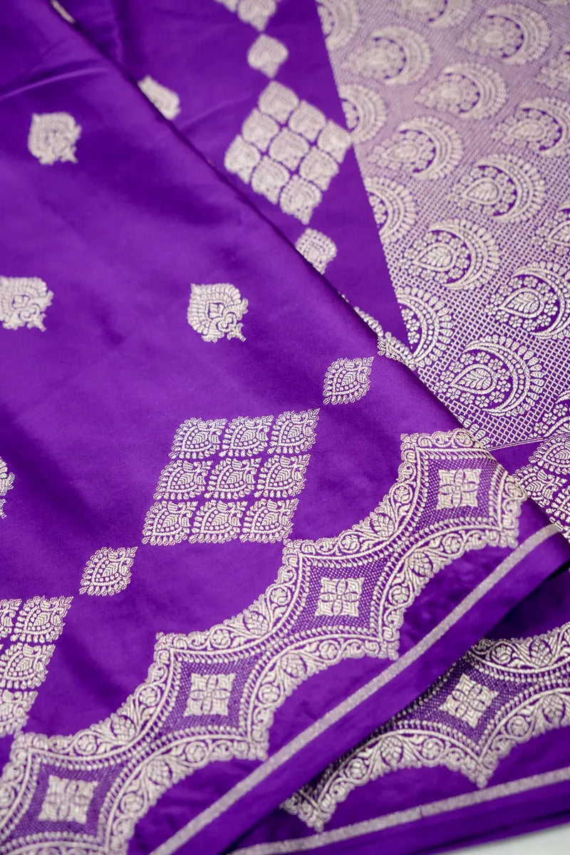 Bright Violet Banarasi Silk Saree with Intricate Silver Zari Pallu (RLSS-115)