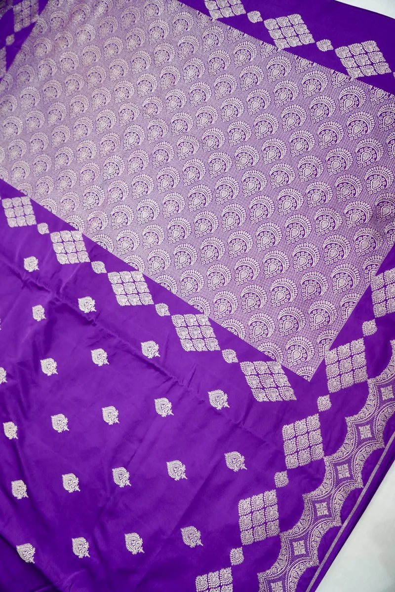 Bright Violet Banarasi Silk Saree with Intricate Silver Zari Pallu (RLSS-115)