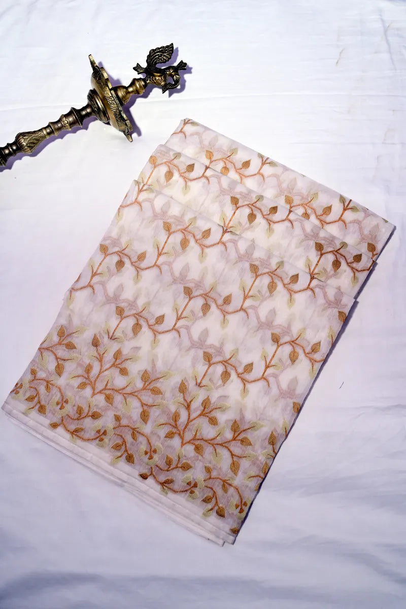 Ivory Handloom Cotton Saree featuring All-Over Autumn Leaf Jaal Design(RLSS-257)