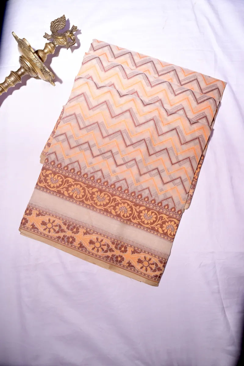 Rust & Peach Zig-Zag Geometric Cotton Saree with Traditional Floral Border(RLSS-245)
