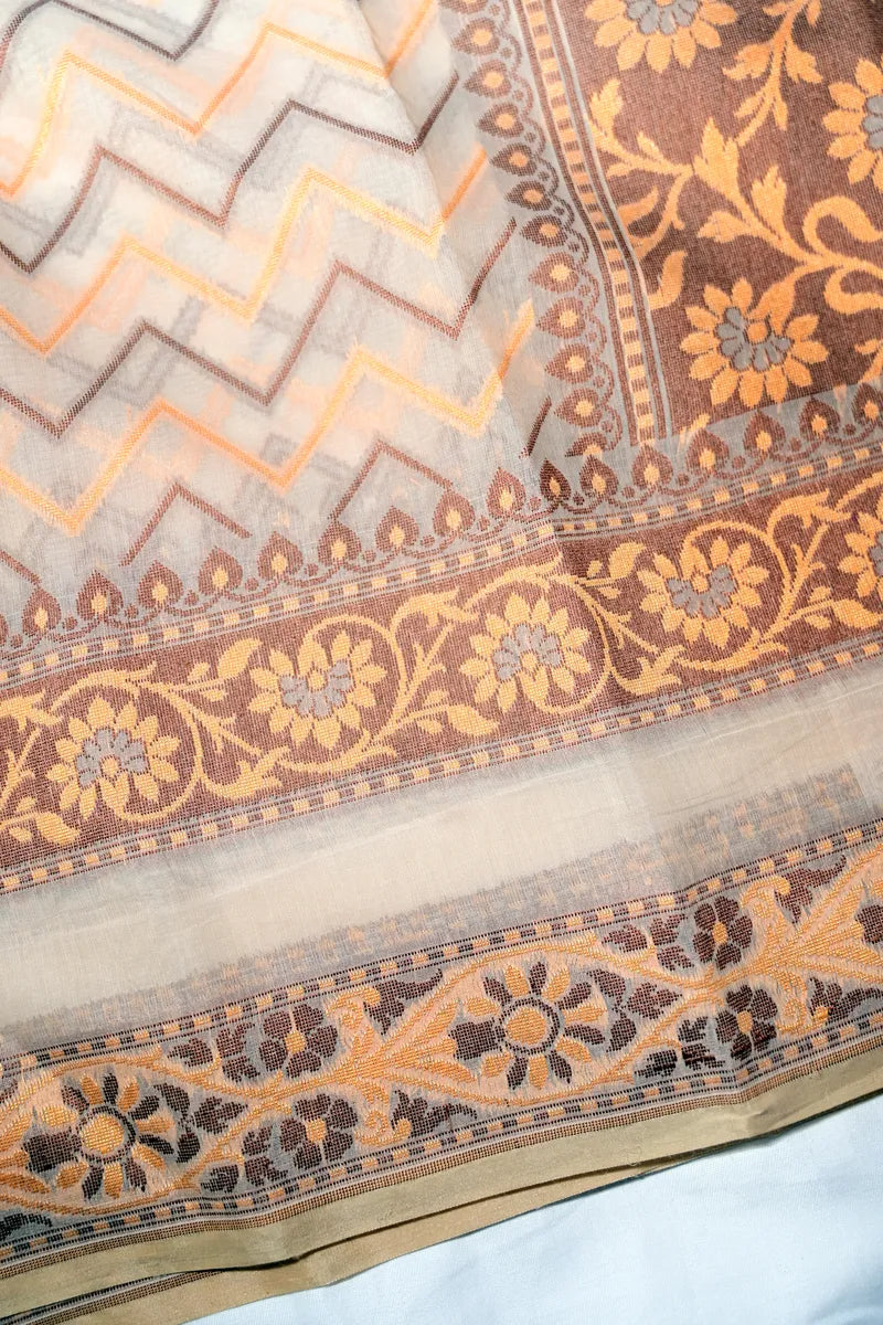 Rust & Peach Zig-Zag Geometric Cotton Saree with Traditional Floral Border(RLSS-245)