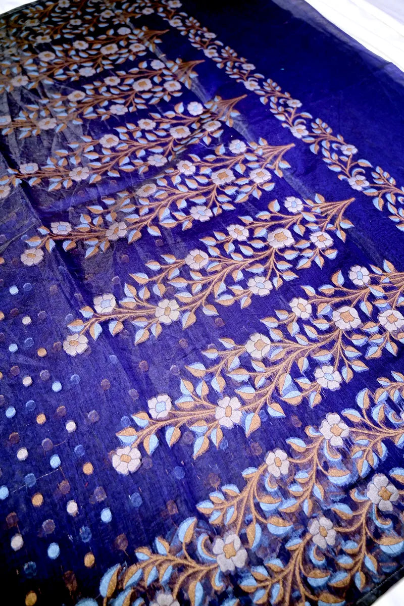 Deep Indigo Handloom Cotton Saree featuring Intricate Floral Embroidery Border(RLSS-255)
