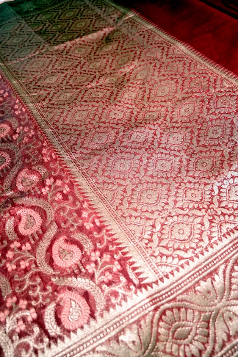 Wine Red Handloom Cotton Saree featuring Intricate Floral Paisleys & Silver Border(RLSS-253)