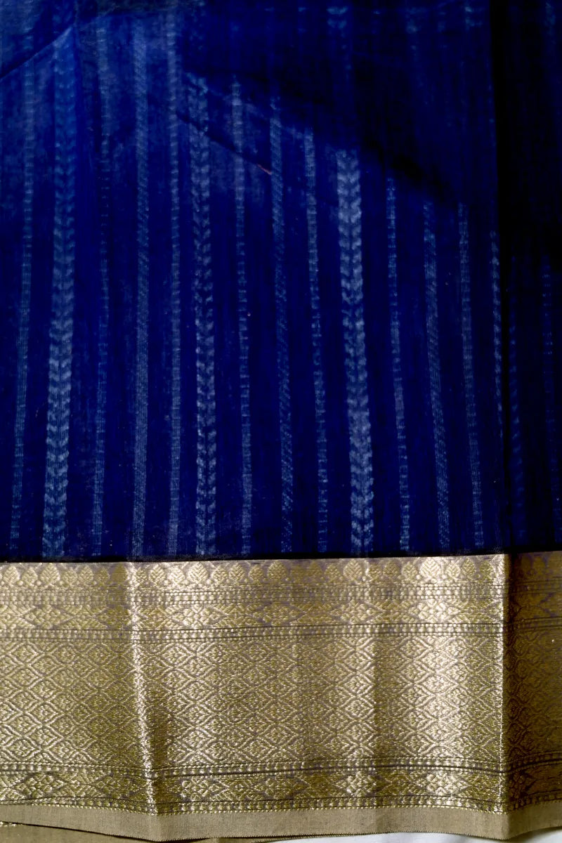 Deep Indigo Handloom Cotton Saree featuring Intricate Floral Brocade & Zari Border(RLSS-254)