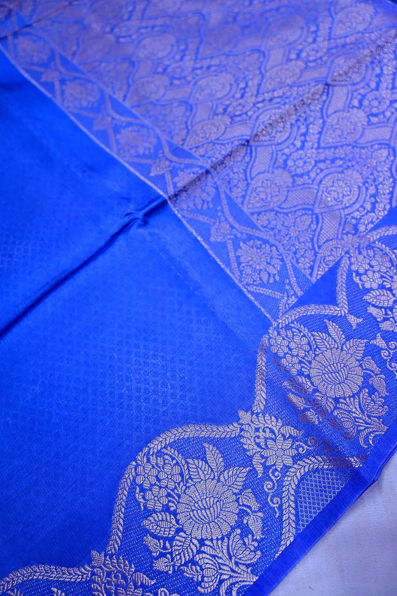 Royal Blue Banarasi Silk Saree with golden zari Cut-Work Scalloped Border(RLSS-197)