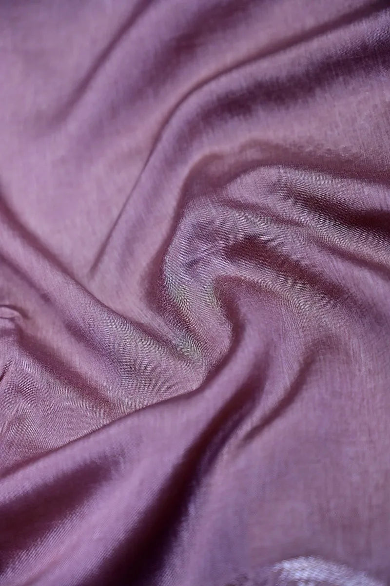 Dusty Mauve Banarasi Silk Saree with Silver Zari Scalloped Floral Border(RLSS-195)