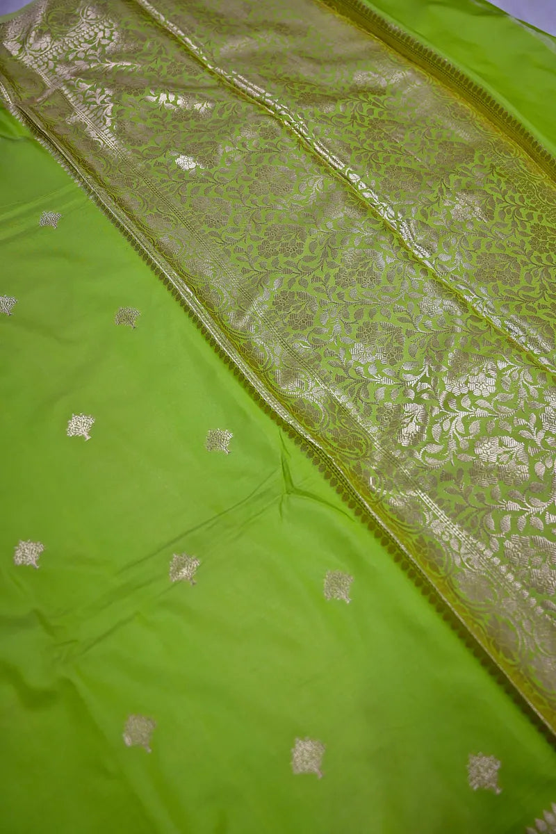 Vibrant Olive Green Silk Saree with Fine Silver Zari Weaving & Royal Border(RLSS-162)