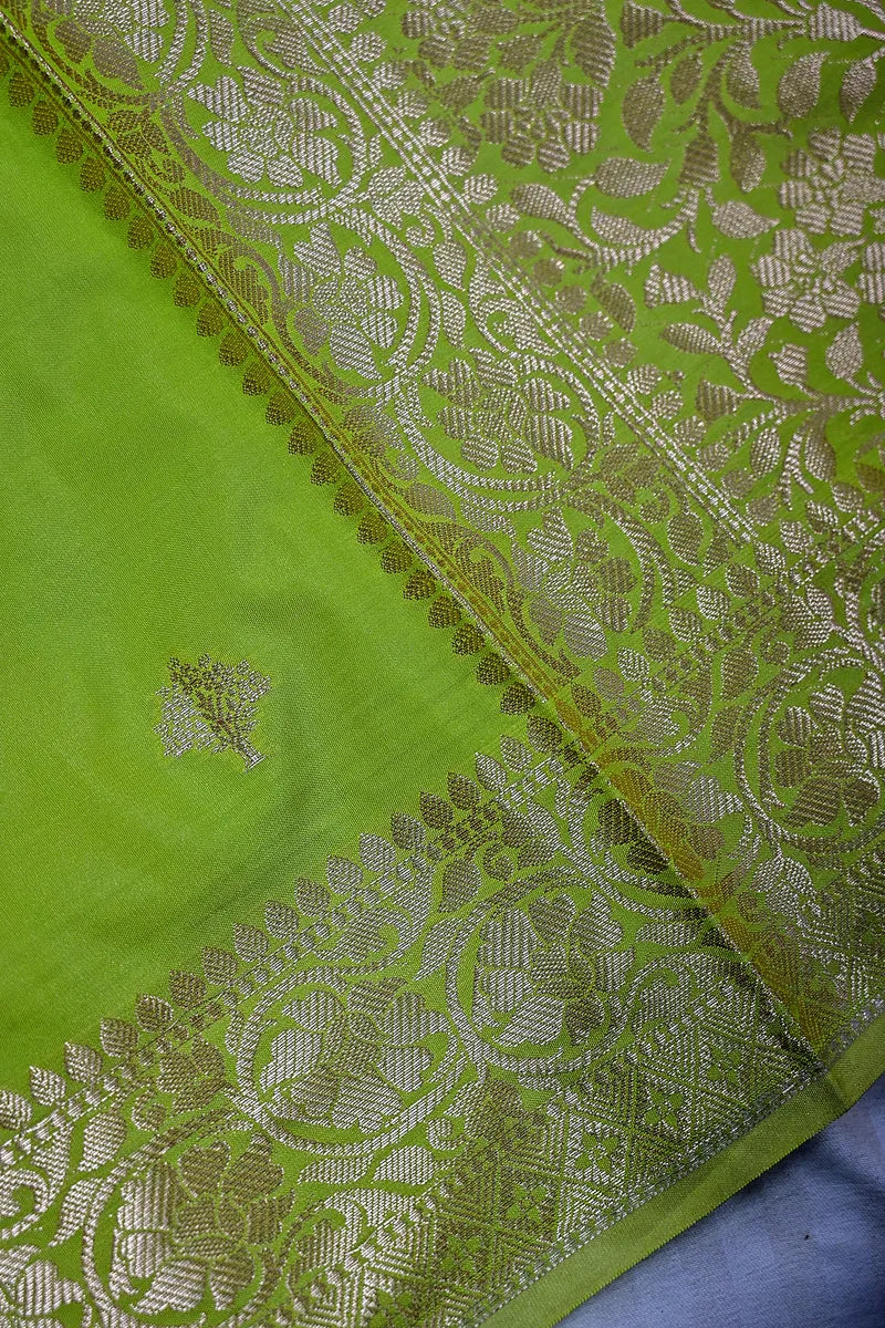 Vibrant Olive Green Silk Saree with Fine Silver Zari Weaving & Royal Border(RLSS-162)