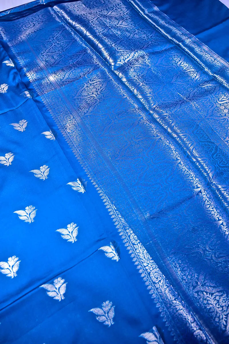 Royal Blue Traditional Banarasi Kataan Silk Saree with Intricate Silver Zari Border(RLSS-152)