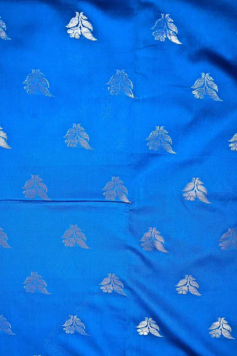 Royal Blue Traditional Banarasi Kataan Silk Saree with Intricate Silver Zari Border(RLSS-152)