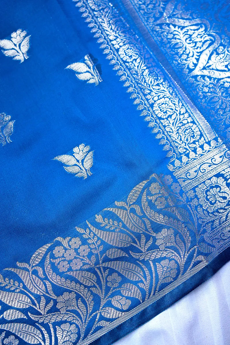 Royal Blue Traditional Banarasi Kataan Silk Saree with Intricate Silver Zari Border(RLSS-152)