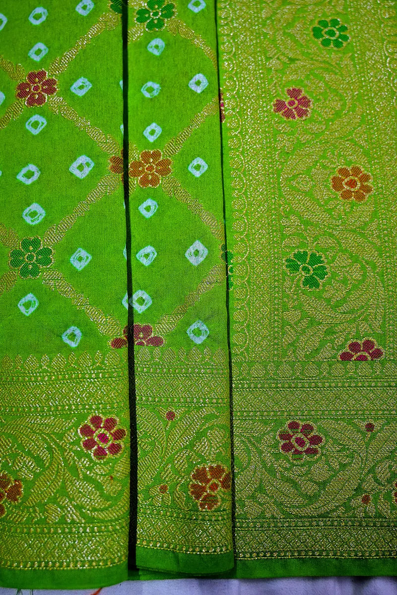 Parrot Green Banarasi Bandhani Silk Saree Meenakari Zari Elegance(RLSS-172)