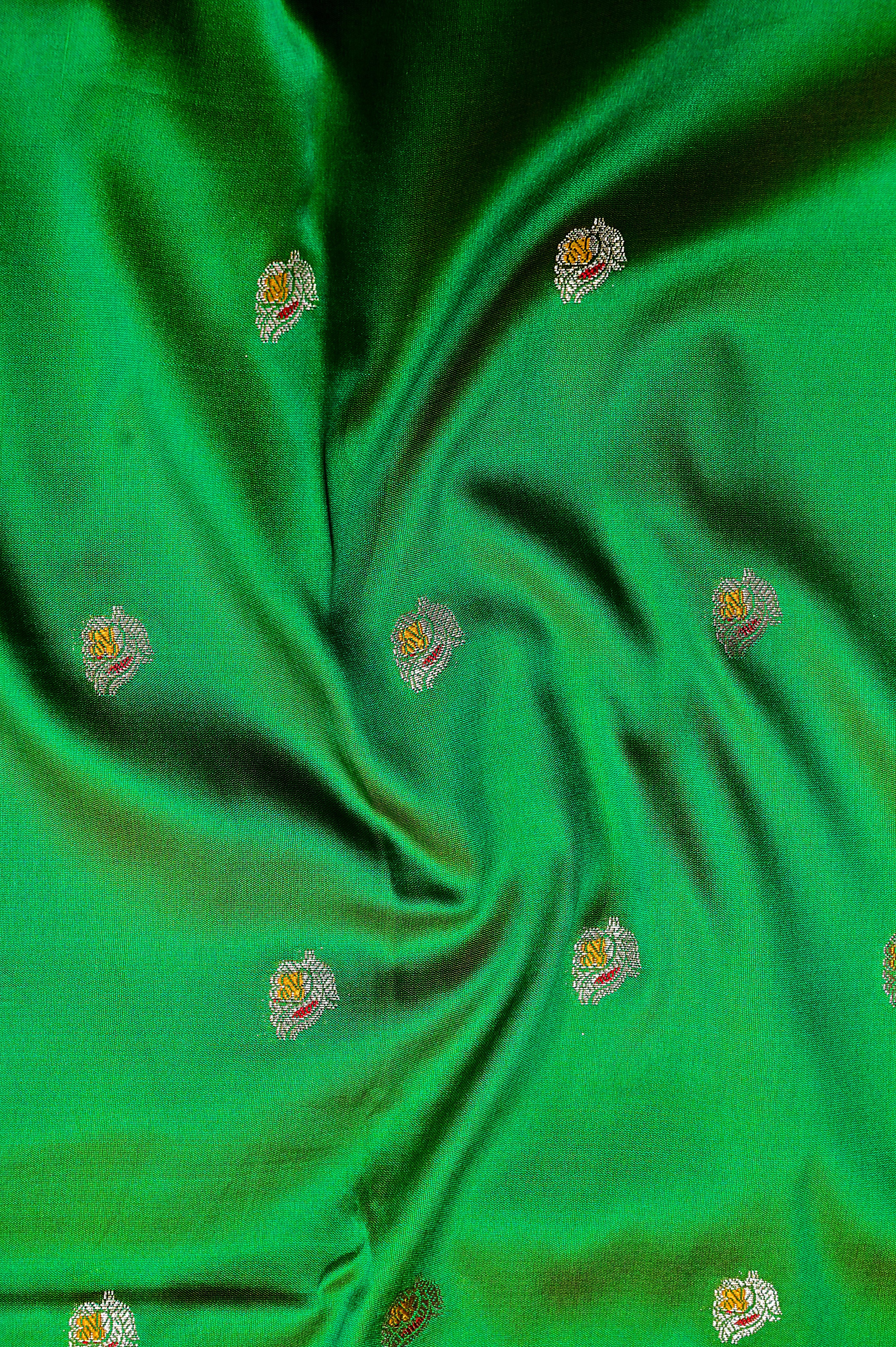 Emerald Green Banarasi Kataan  Silk Saree with Meenakari Floral Butis & Woven Border(RLSS-137)