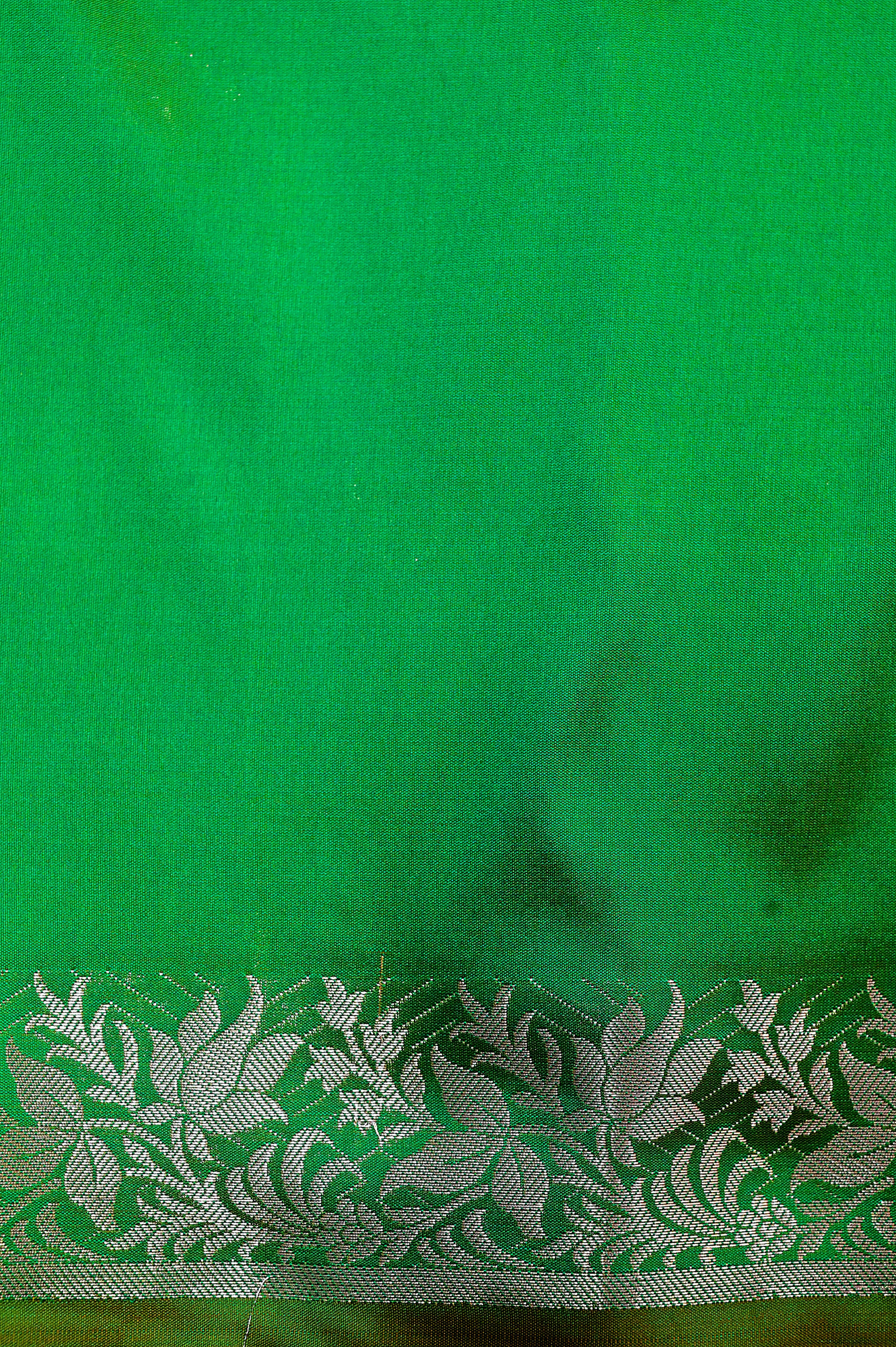 Emerald Green Banarasi Kataan  Silk Saree with Meenakari Floral Butis & Woven Border(RLSS-137)
