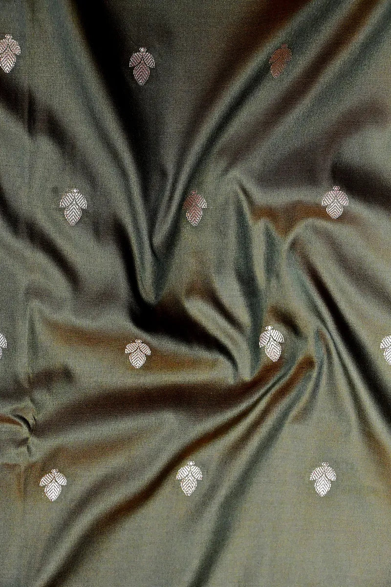Deep Kaayii Green Banarasi Kataan Silk Saree with Antique Gold Zari Floral Border (RLSS-147)