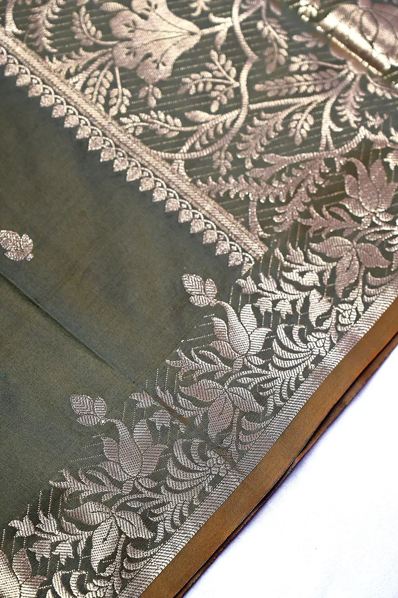 Deep Kaayii Green Banarasi Kataan Silk Saree with Antique Gold Zari Floral Border (RLSS-147)
