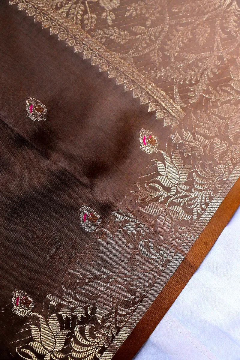 Tawny Coffee Brown Banarasi Kataan Silk Saree featuring Delicate Woven Zari Border & Paisley Buttas(RLSS-151)